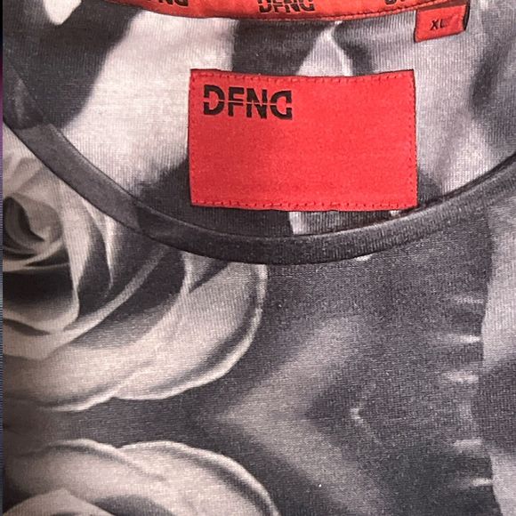Rare DFNG Black Roses Streetwear All Over Print Shirt Clubwear Gym Unisex XL - Picture 3 of 10